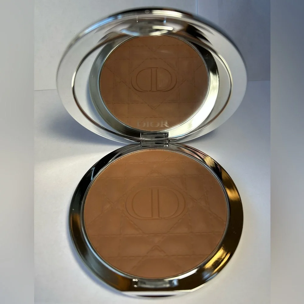 NWT🌷(#30) Dior Forever Nude Jumbo Bronzer in Medium to Deep Skin